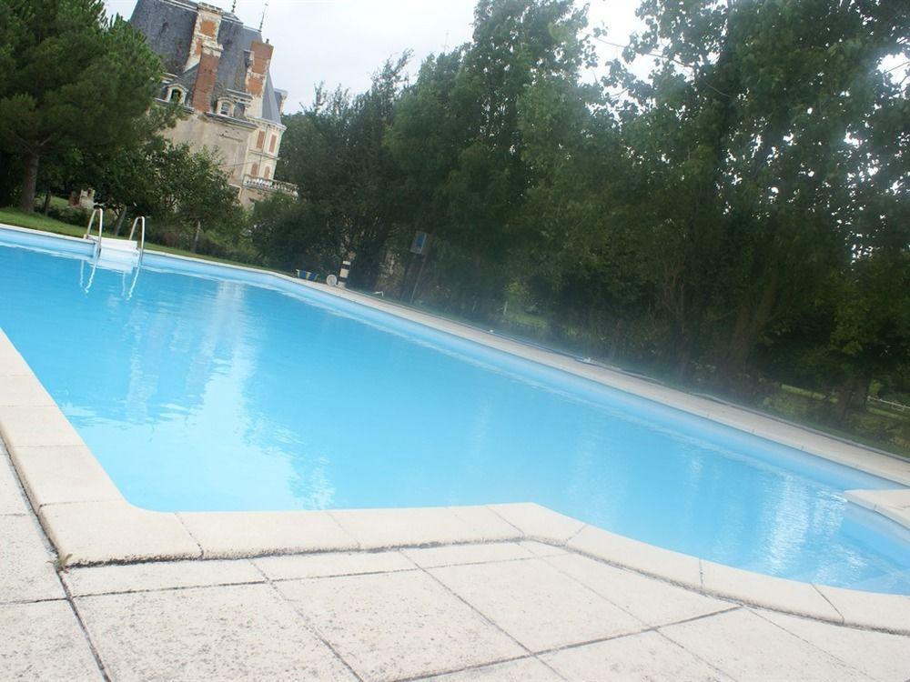 Chateau Le Breil Coron Exterior photo